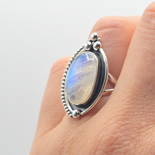  Finding the Perfect Ring for Fabulous Fingers? Your Search Ends Here!