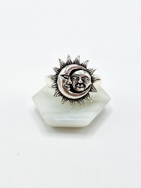 925 Sterling Silver Chunky Sun and Moon Ring