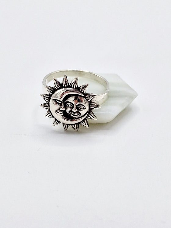 925 Sterling Silver Chunky Sun and Moon Ring