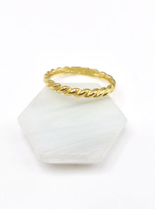  Rope Ring in Gold