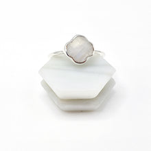  Rainbow Moonstone Clover Ring