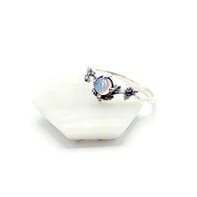  Regal Silver Ring with Opal & Oxidised Leaf Details – Nature-Inspired Fantasy Jewellery