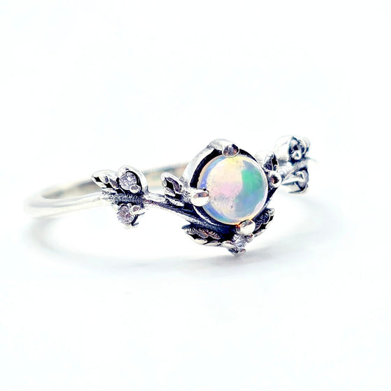 Regal Silver Ring with Opal & Oxidised Leaf Details – Nature-Inspired Fantasy Jewellery