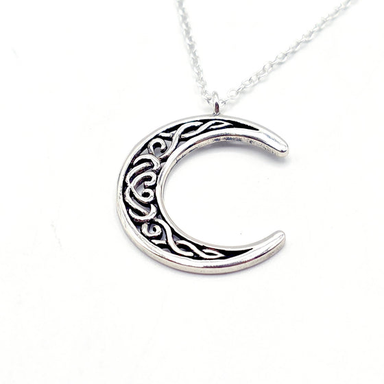 Celtic Crescent Moon Necklace – Mystical Silver Charm for Stargazers - 925 Silver apaendant and Chain🌙⚡