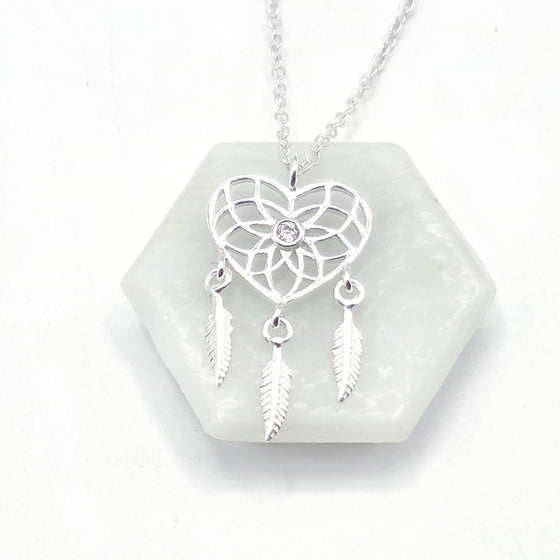 Love & Feathers Silver Necklace – Dainty Heart Pendant on 18-19" Chain