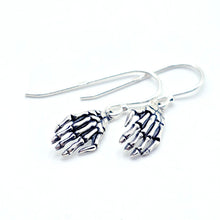  gothic style earrings