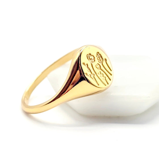 Wild Flower Etched Signet Ring | 18k Gold Plated 925 Silver