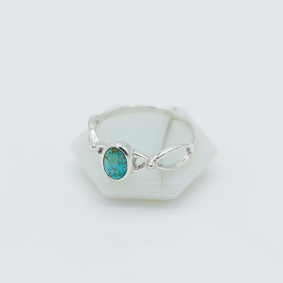 Turquoise Twisted Silver Ring